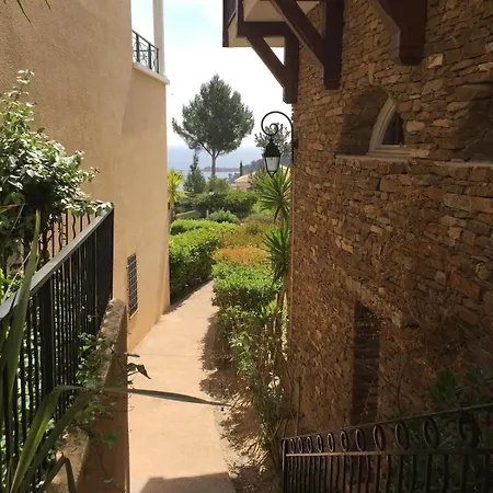 T2 Duplex, Centre Village, 2 Terrasses *
