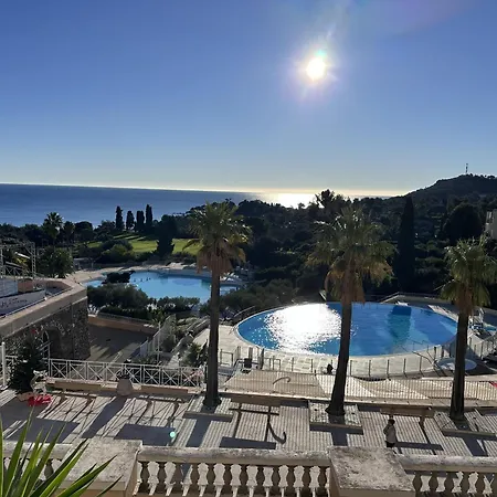 Apartment T2 Duplex, Centre Village, 2 Terrasses *