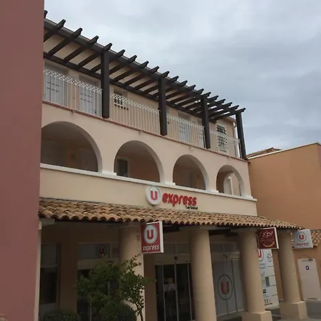 T2 Duplex, Centre Village, 2 Terrasses Apartment Saint-Raphaël
