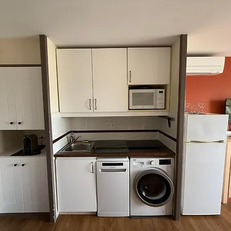 Apartment T2 Duplex, Centre Village, 2 Terrasses *